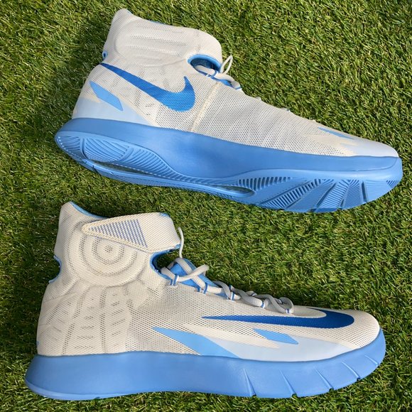 Nike Zoom Hyperrev Kyrie 643301-006 UNC Tarheel PE Basketball Shoes Men\'s 13.5 main image 5